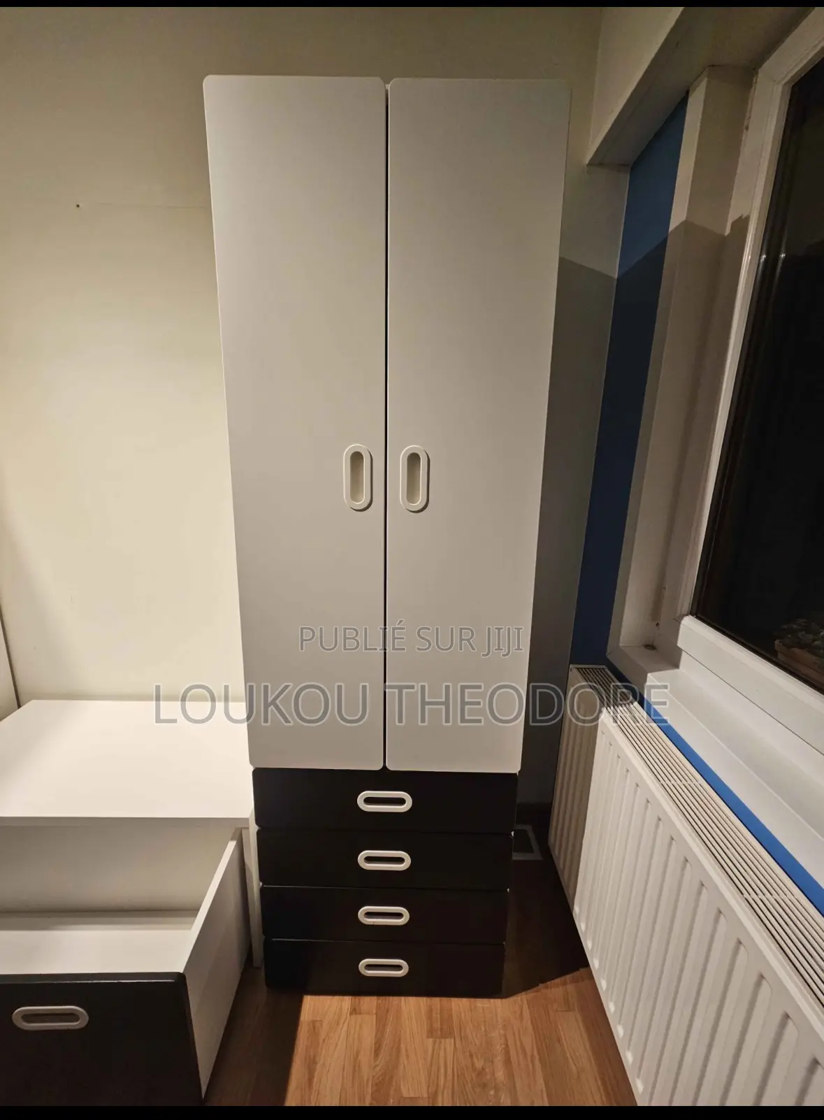 Ensemble Meuble Chambre 2 Armoires, 1 Coffre, 1 Caisson De Bureau