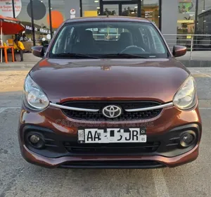 Toyota Vitz 2020 Marron