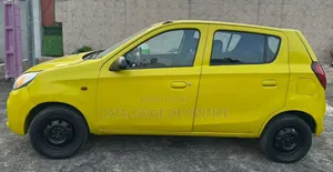 Suzuki Alto 2022 Jaune