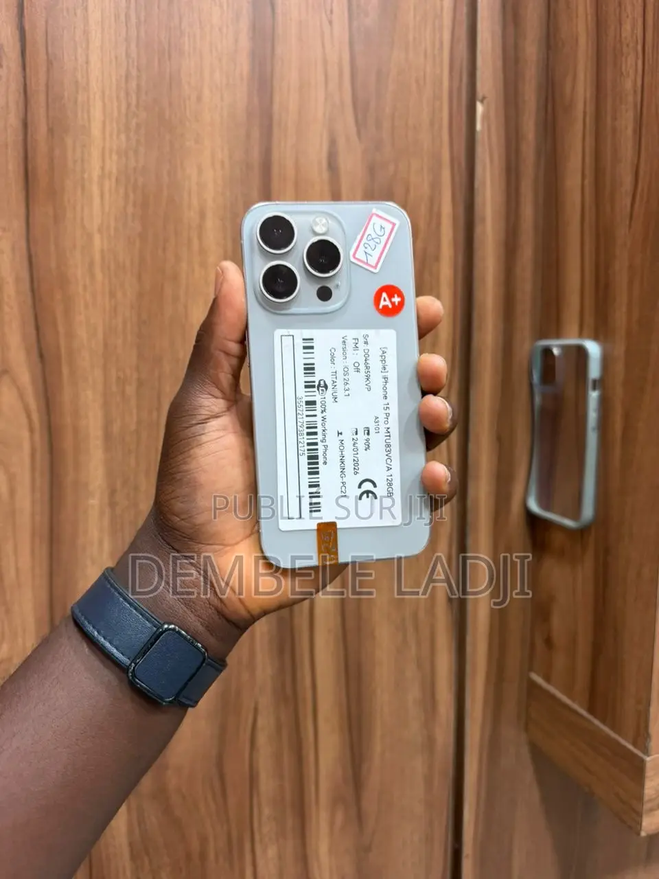 Apple iPhone 15 Pro 128 GB Gris