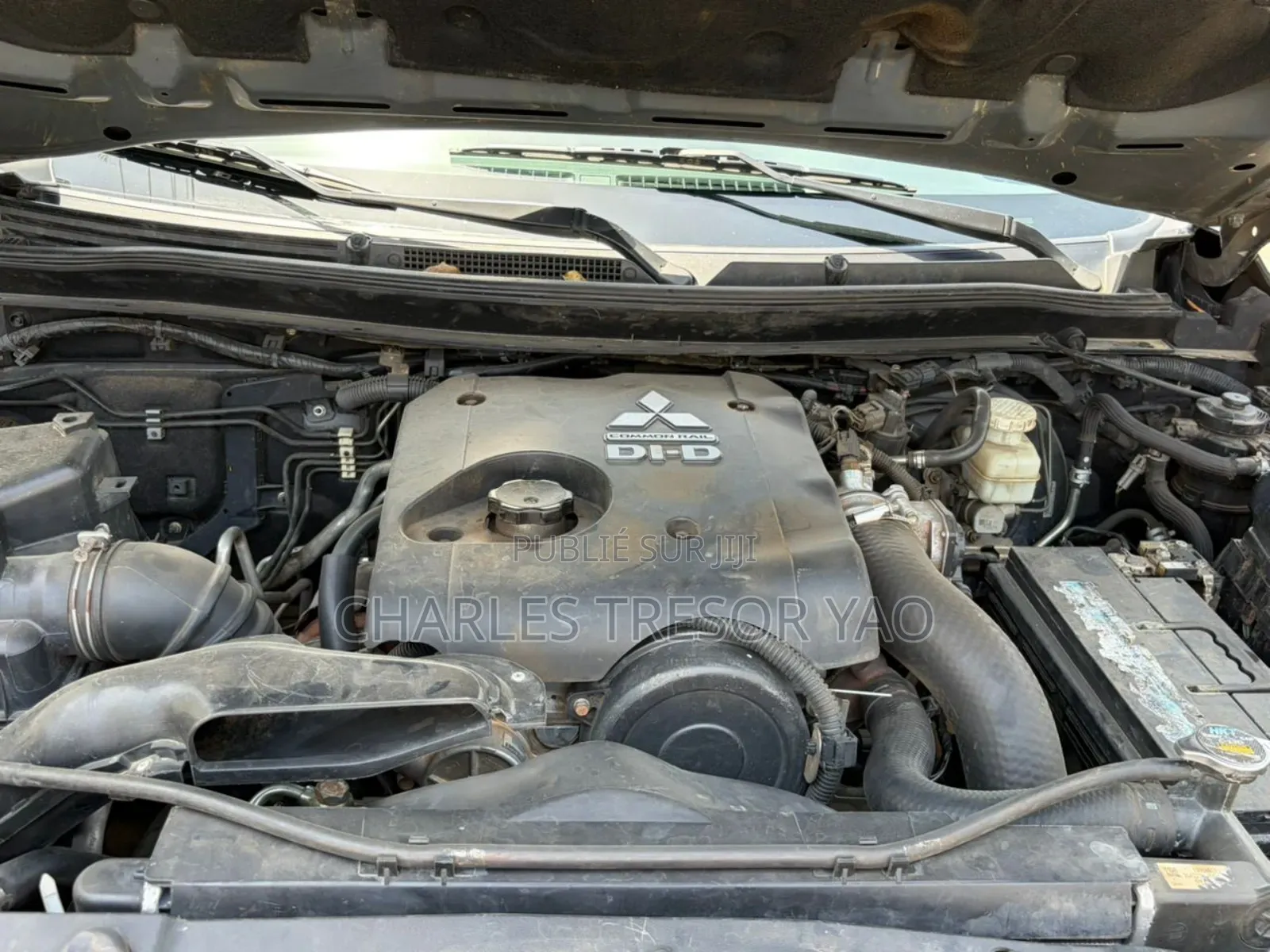 Mitsubishi Montero 2022 Argenté