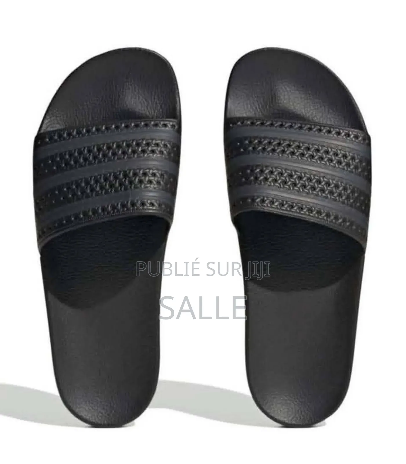 Claquettes Adidas Disponibles 8.000 F Cfa Seulement Pas Les Copies