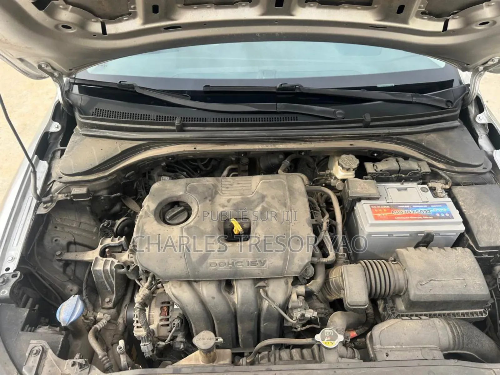 Hyundai Elantra Limited 2018 Gris