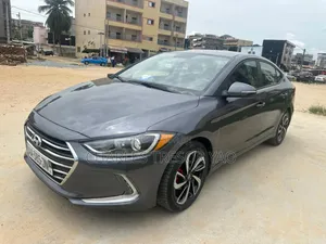 Hyundai Elantra Limited Sedan FWD (2.0L 4cyl 6A) 2017 Argenté