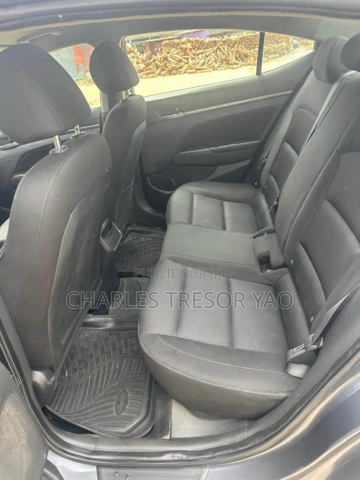 Hyundai Elantra Limited Sedan FWD (2.0L 4cyl 6A) 2017 Argenté