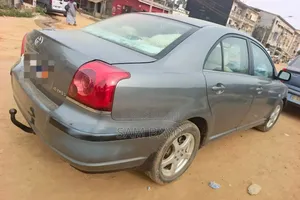 Toyota Avensis 2008 Beige