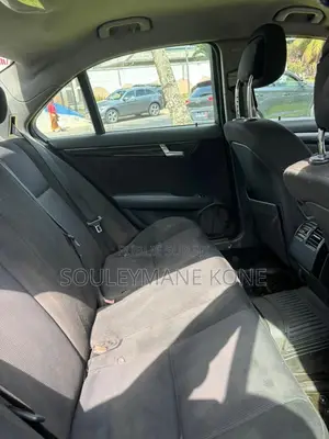 Mercedes-Benz C180 2009 Noir