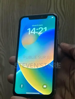 Apple iPhone 11 64 GB Autre