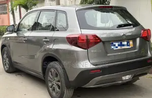 Suzuki Vitara 2020 Gris