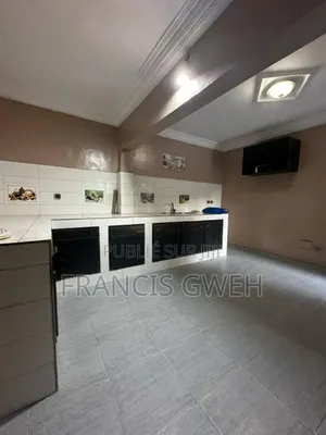5chbre Duplex dans Francis Gweh, Cocody à Louer