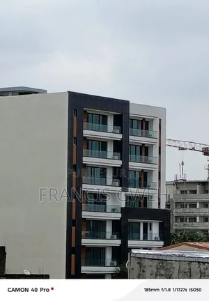 2chbre Appartement dans Francis Gweh, Cocody à Louer