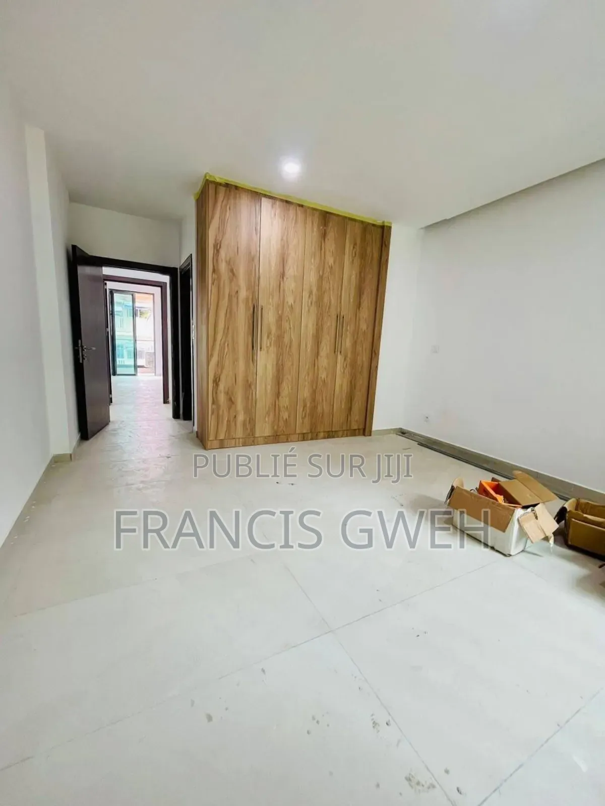 2chbre Appartement dans Francis Gweh, Cocody à Louer