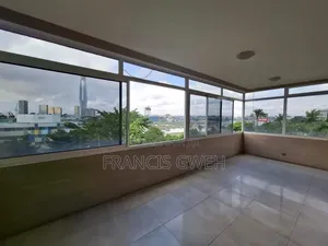 3chbre Appartement dans Francis Gweh, Cocody à Louer