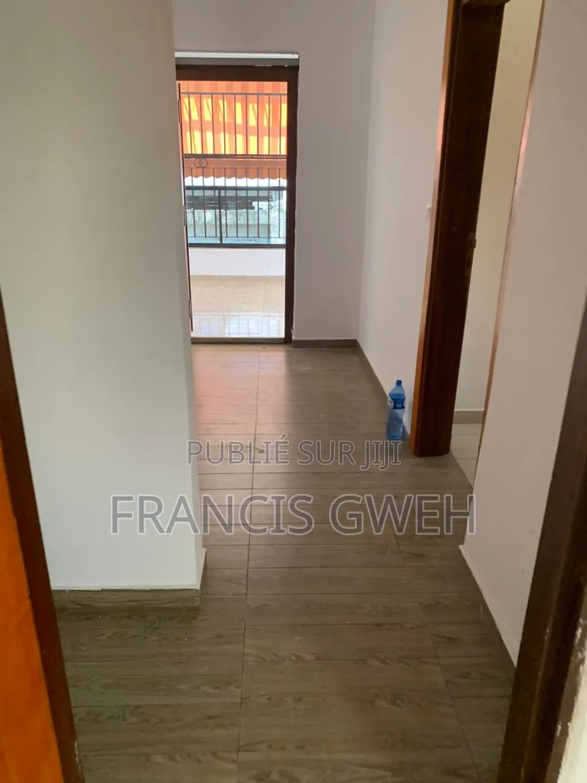 4chbre Duplex dans Francis Gweh, Cocody à Louer
