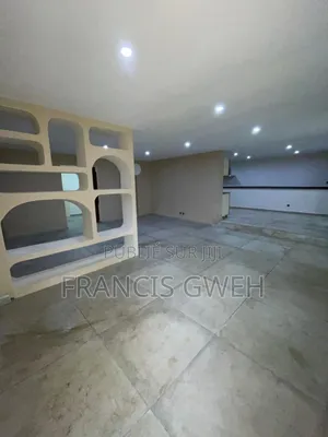 2chbre Appartement dans Francis Gweh, Cocody à Louer