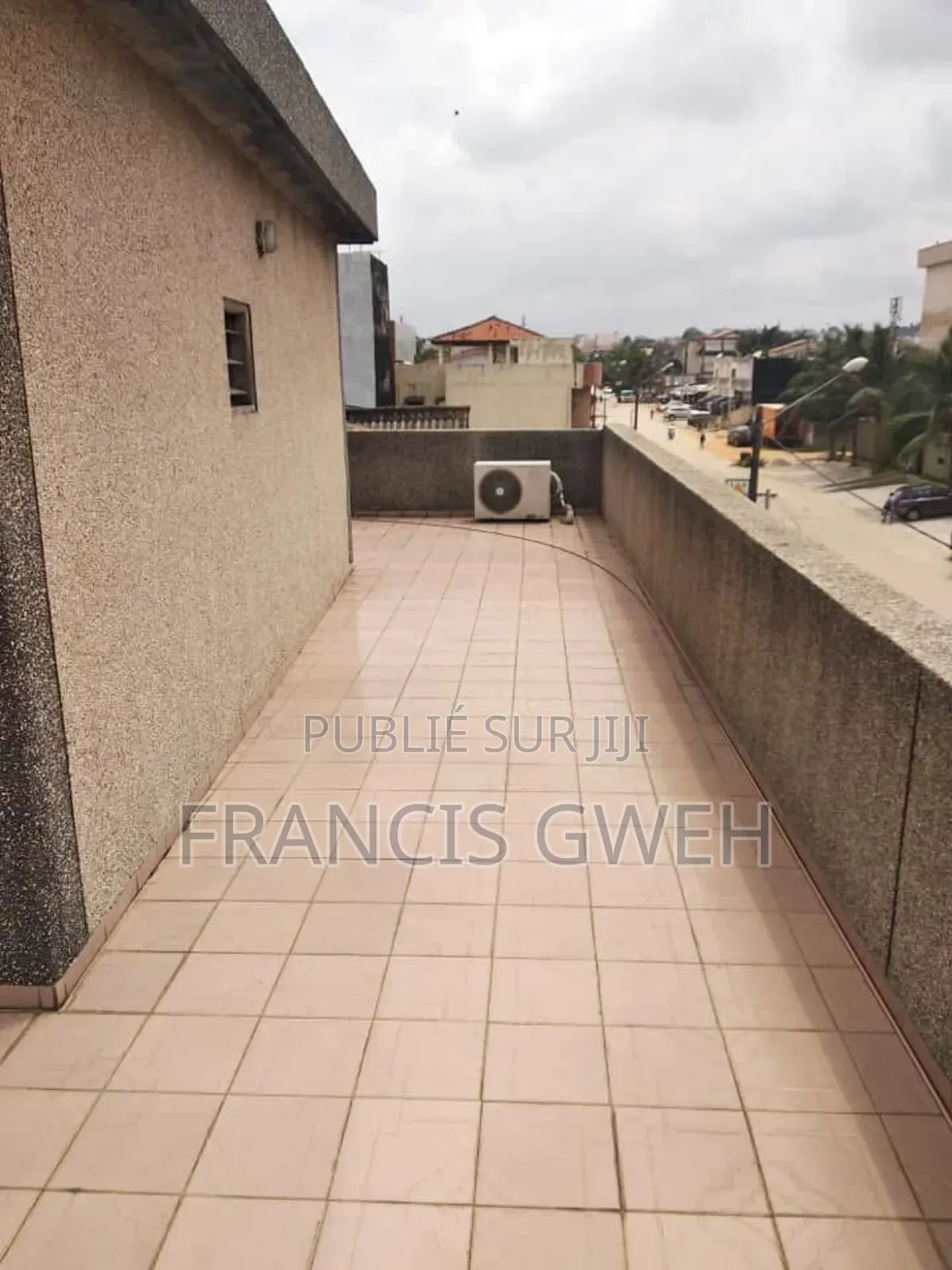 7chbre Duplex dans Francis Gweh, Cocody à Vendre