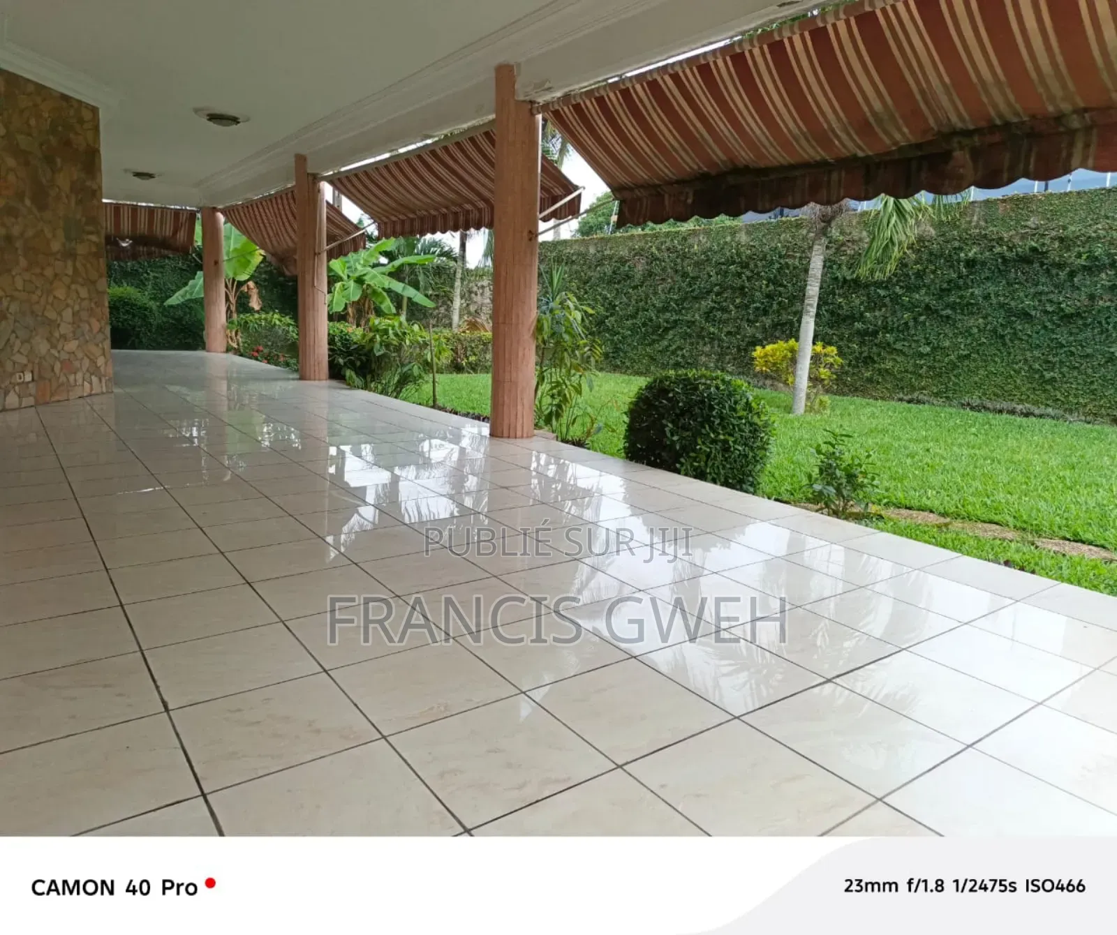 8chbre Duplex dans Francis Gweh, Cocody à Vendre