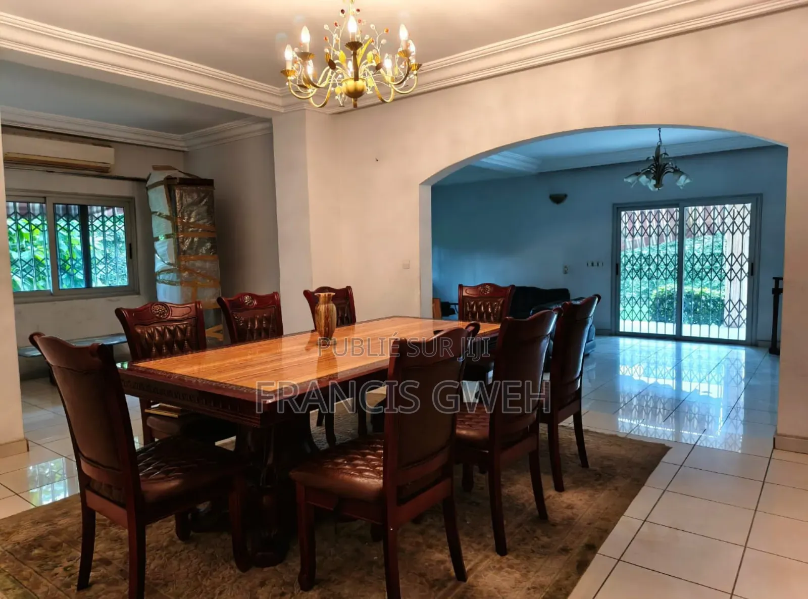 8chbre Duplex dans Francis Gweh, Cocody à Vendre
