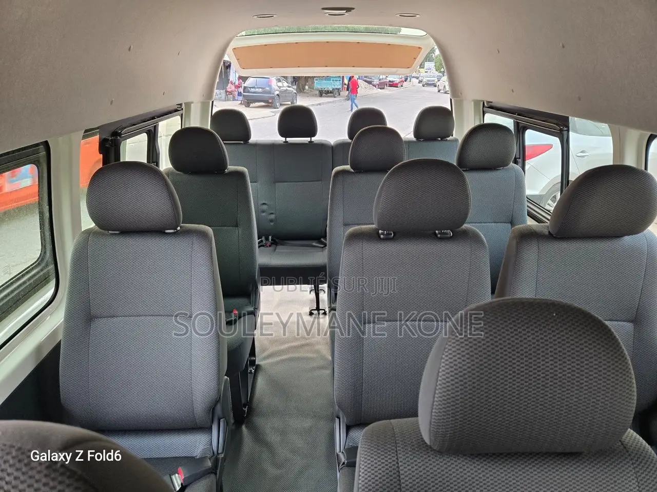 Nouveau Toyota HiAce 2025 Blanc