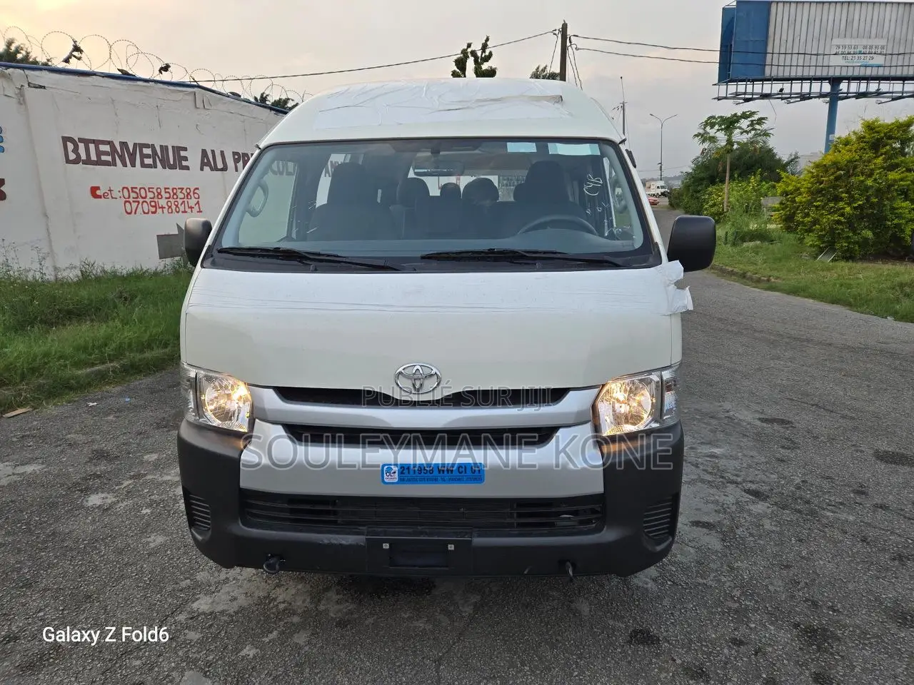 Nouveau Toyota HiAce 2025 Blanc