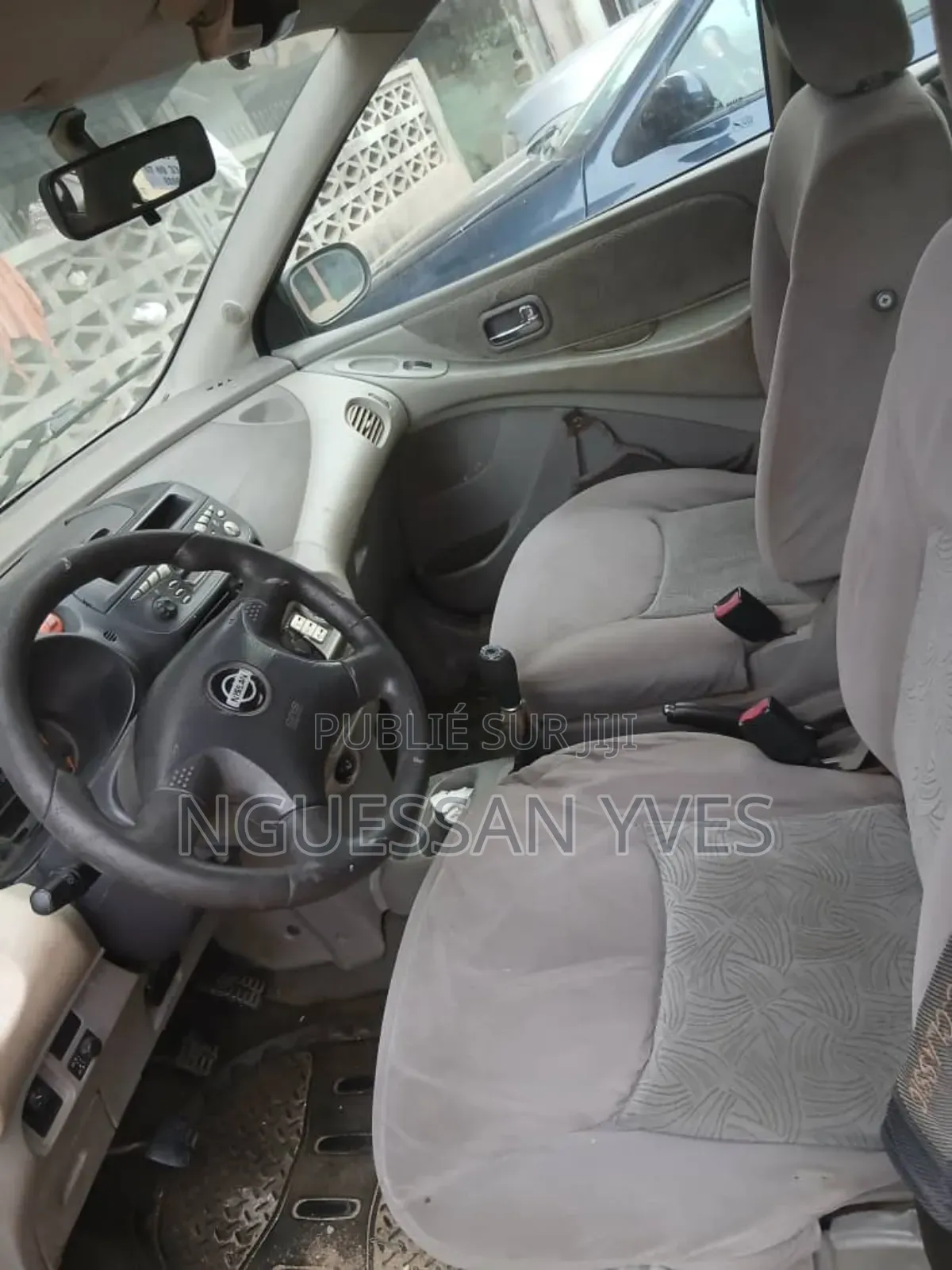 Nissan Almera Tino 2002 Gris