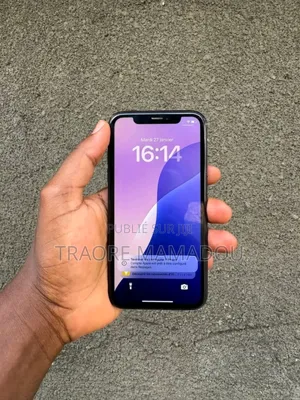 Nouveau Apple iPhone XR 64 GB Noir
