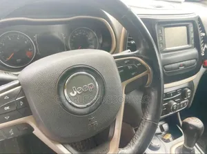 Jeep Cherokee Latitude 4dr SUV (2.4L 4cyl 9A) 2015 Noir