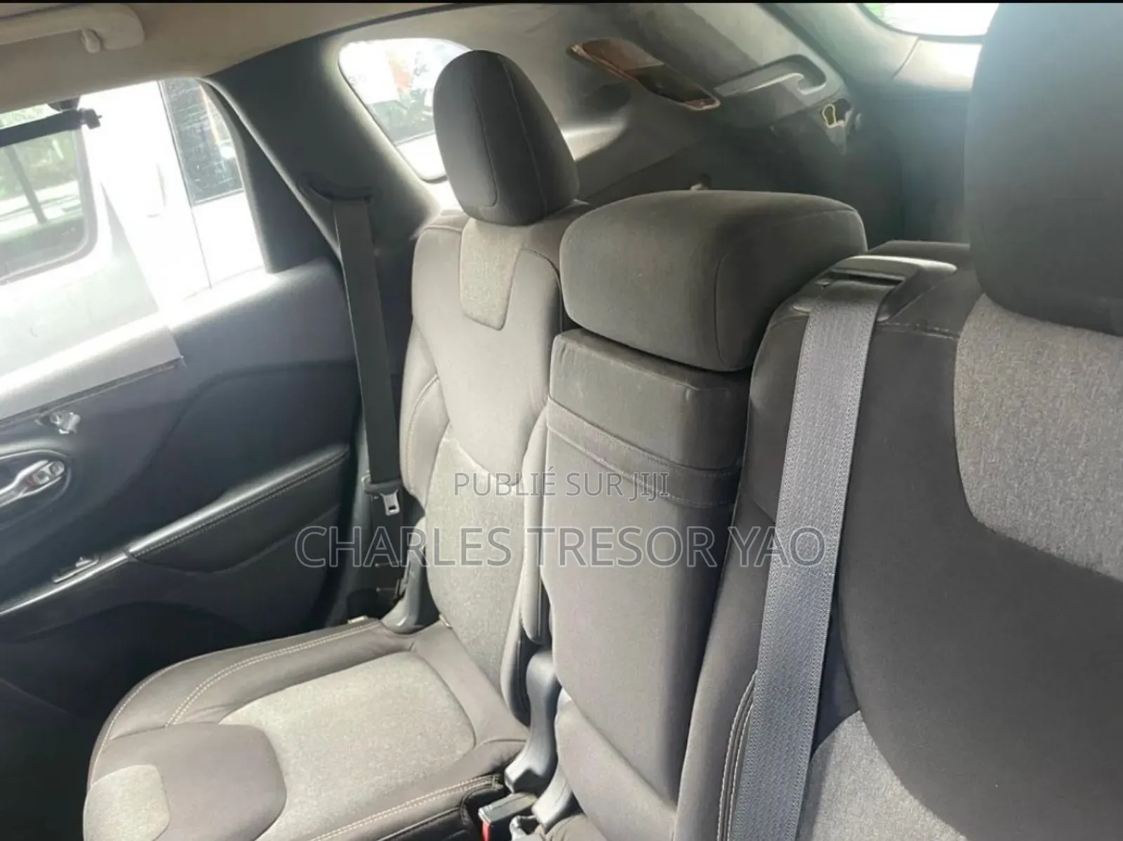 Jeep Cherokee Latitude 4dr SUV (2.4L 4cyl 9A) 2015 Noir