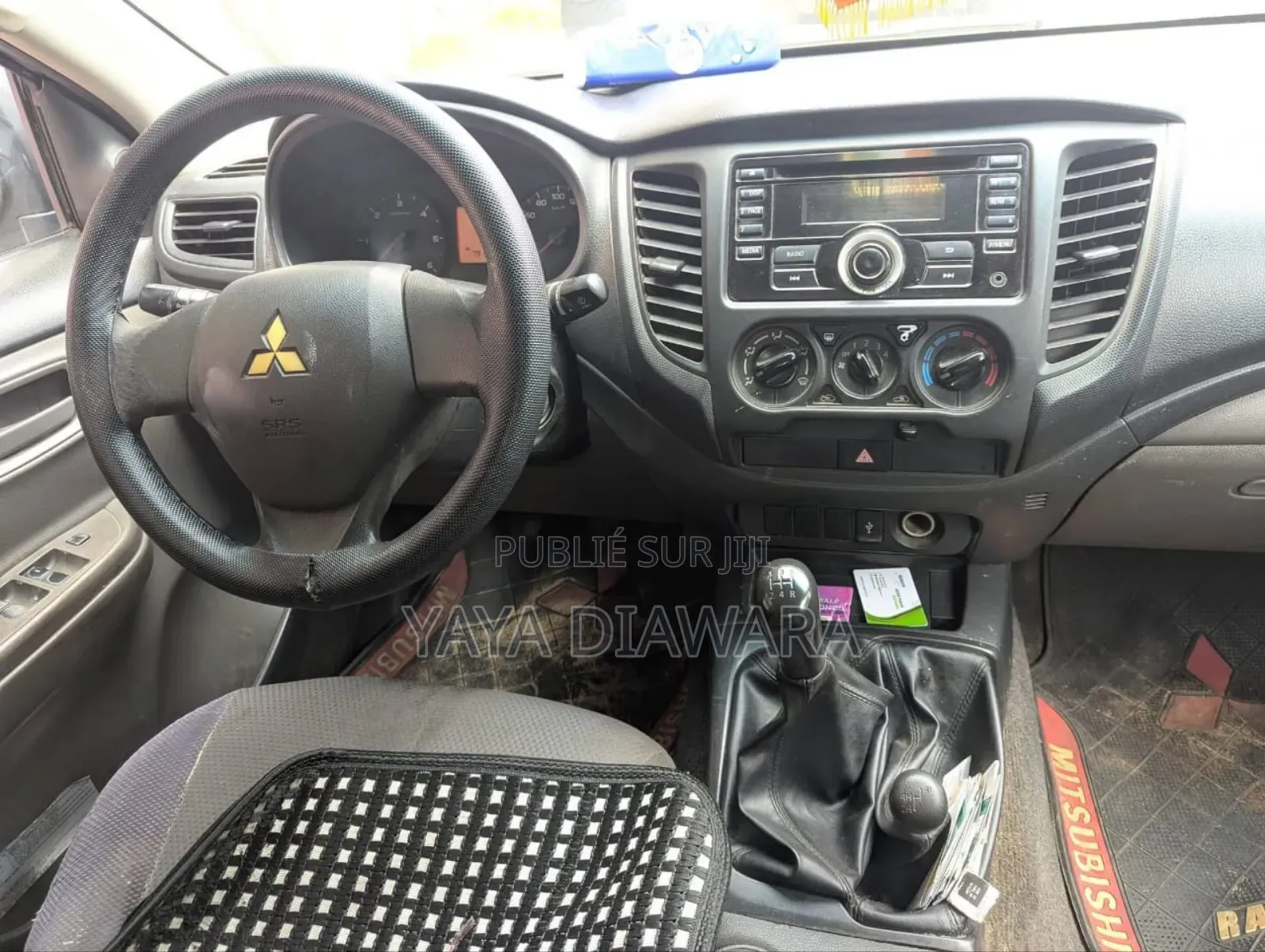 Mitsubishi L200 2018 Gris