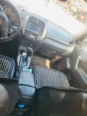 Toyota RAV4 2005 Beige