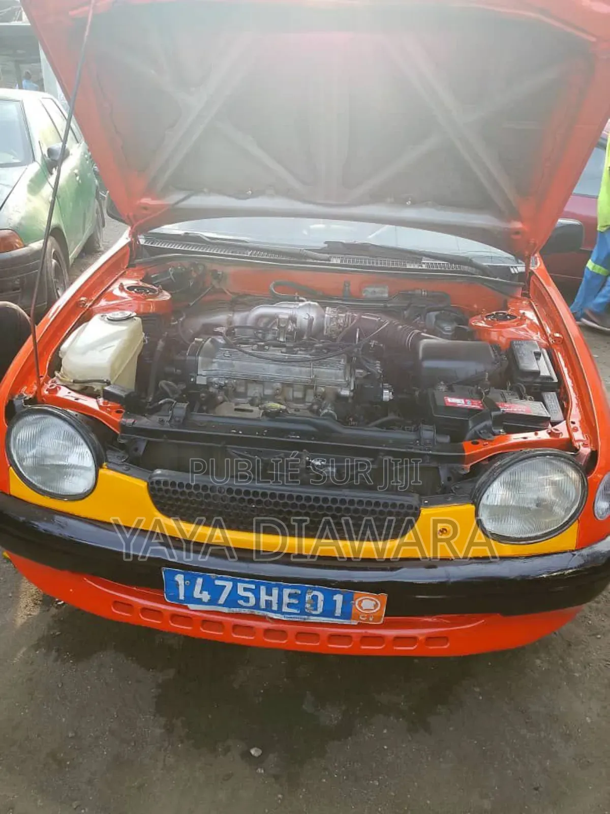 Toyota Corolla 2004 Orange