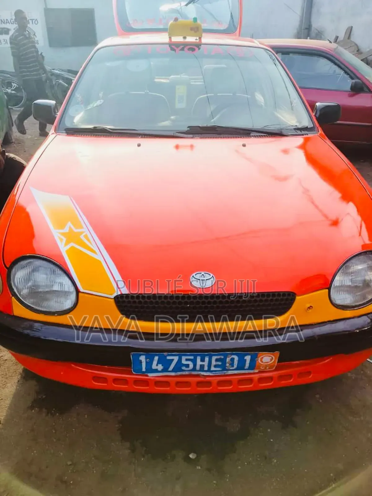 Toyota Corolla 2004 Orange
