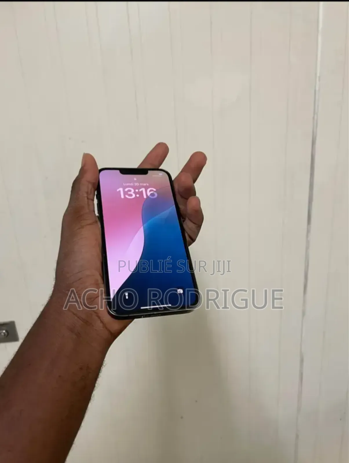 Nouveau Apple iPhone 13 Pro 128 GB Doré