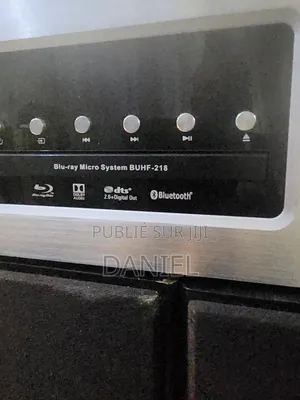 Jolie Chaîne Hifi Gec Allemand Bluetooth Clé Usb Radio Auxiliaire