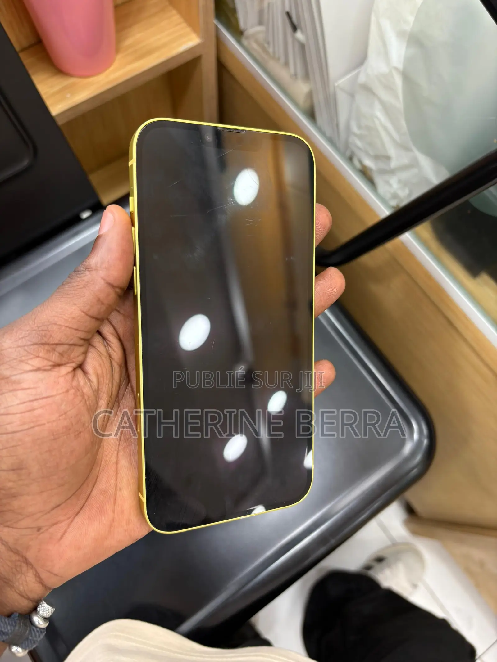 Nouveau Apple iPhone 14 Plus 128 GB Jaune