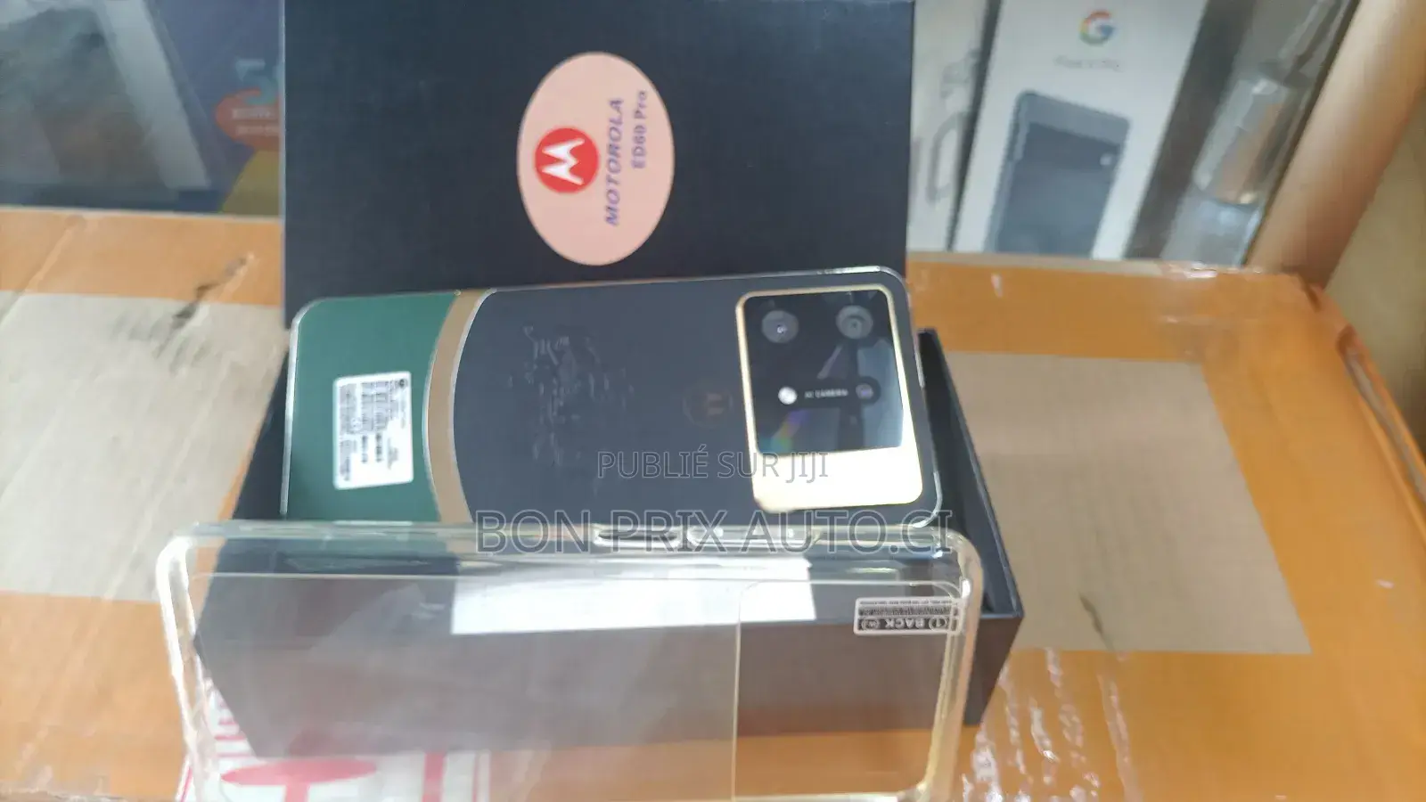 Nouveau Motorola PRO 8 GB Noir