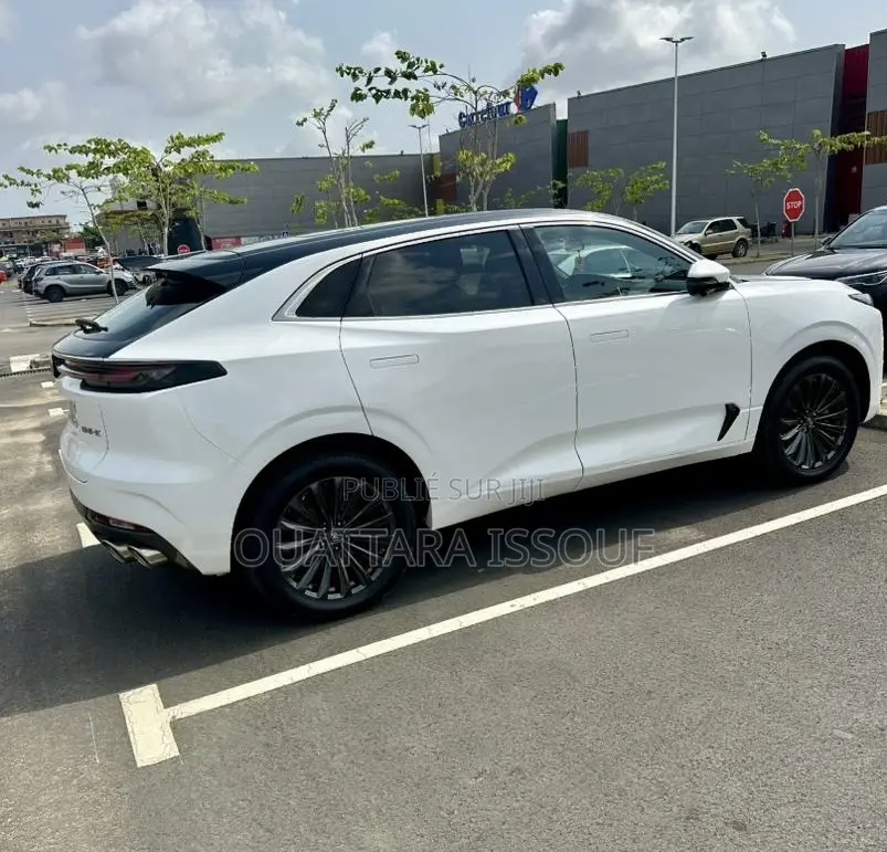 Changan UNI-K 2.0 Petrol AWD 2022 Bleu