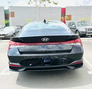 Nouveau Hyundai Elantra Limited 2023 Noir