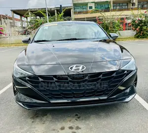 Nouveau Hyundai Elantra Limited 2023 Noir