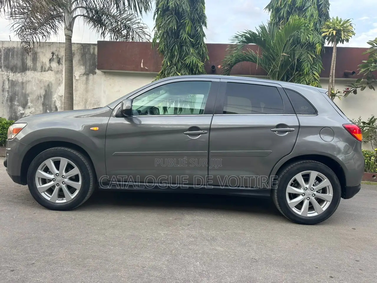Mitsubishi Outlander 2015 Gris