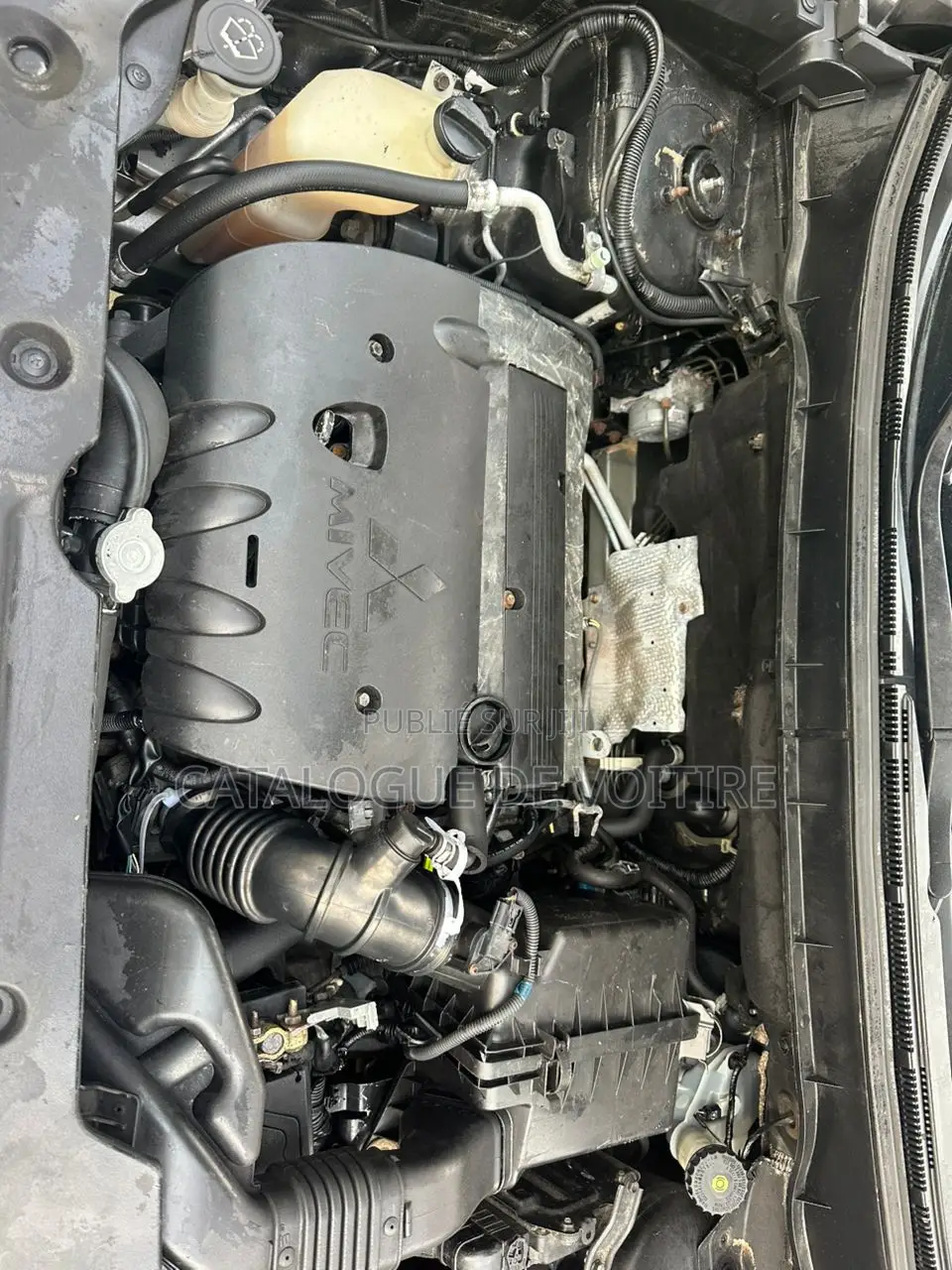 Mitsubishi Outlander 2015 Gris