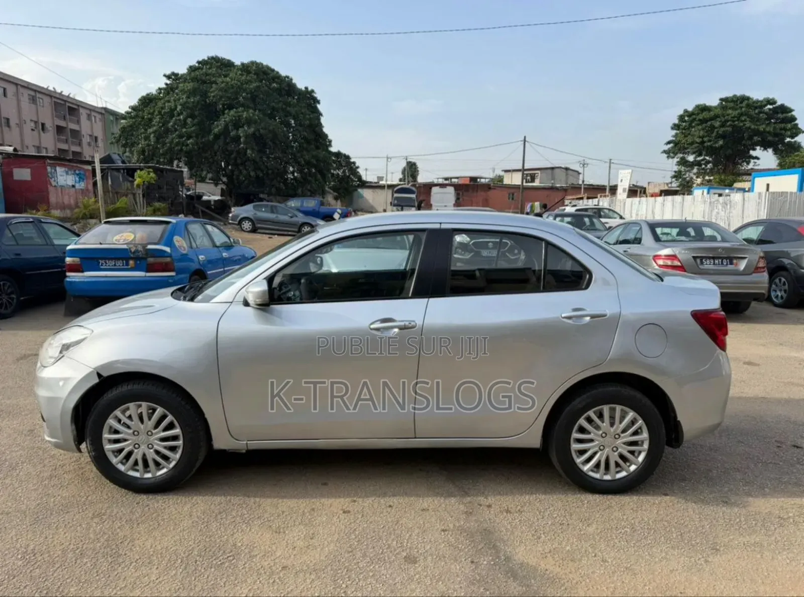 Suzuki Dzire 2024 Gris