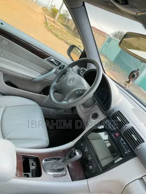 Mercedes-Benz C200 2001 Vert