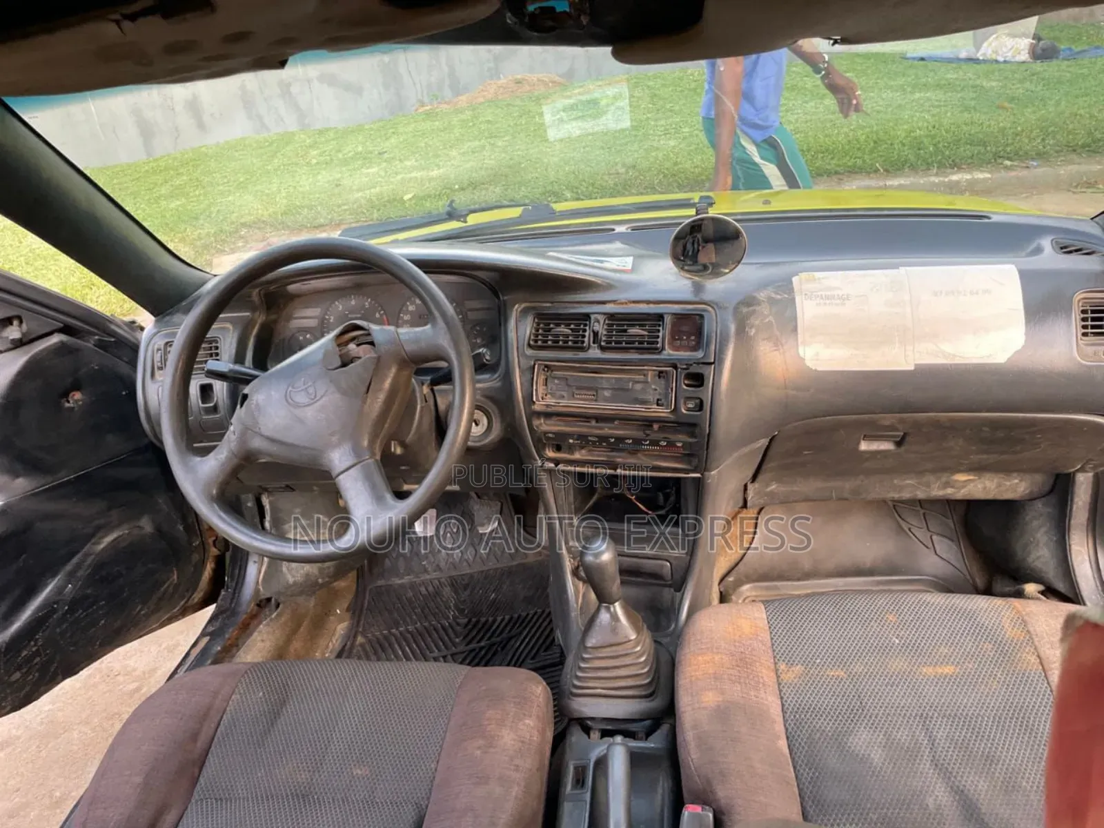 Toyota Corolla 2002 Jaune