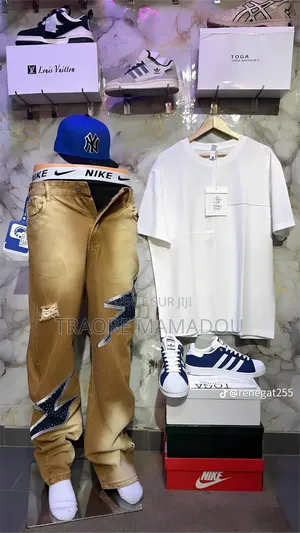 Vêtements Homme Toujours Disponible