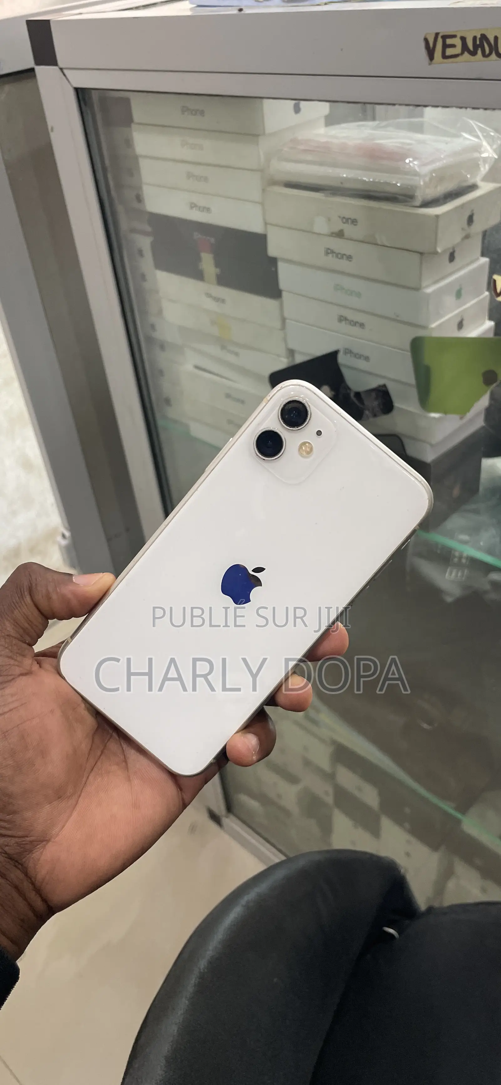 Apple iPhone 11 64 GB Blanc