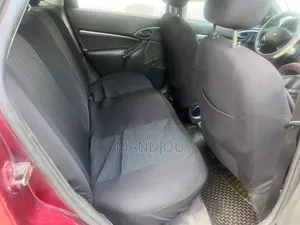 Ford Focus 2002 Rouge