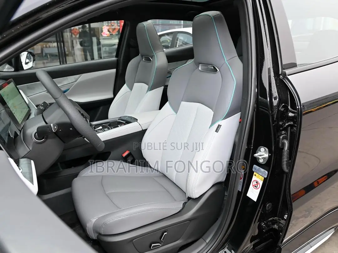 Nouveau Changan UNI-T 2025 Gris