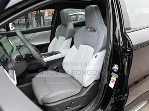 Nouveau Changan UNI-T 2025 Gris