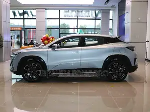 Nouveau Changan UNI-T 2025 Gris